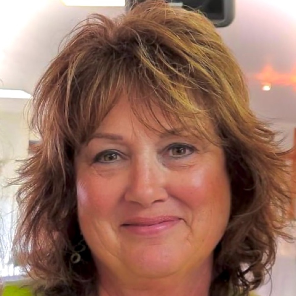 Meet your Posher, Carol